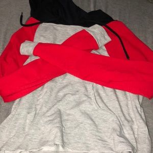 Cropped hoodie